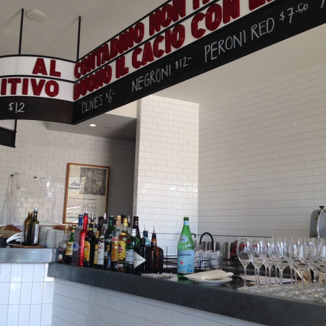 BAR 晚上應該很漂亮